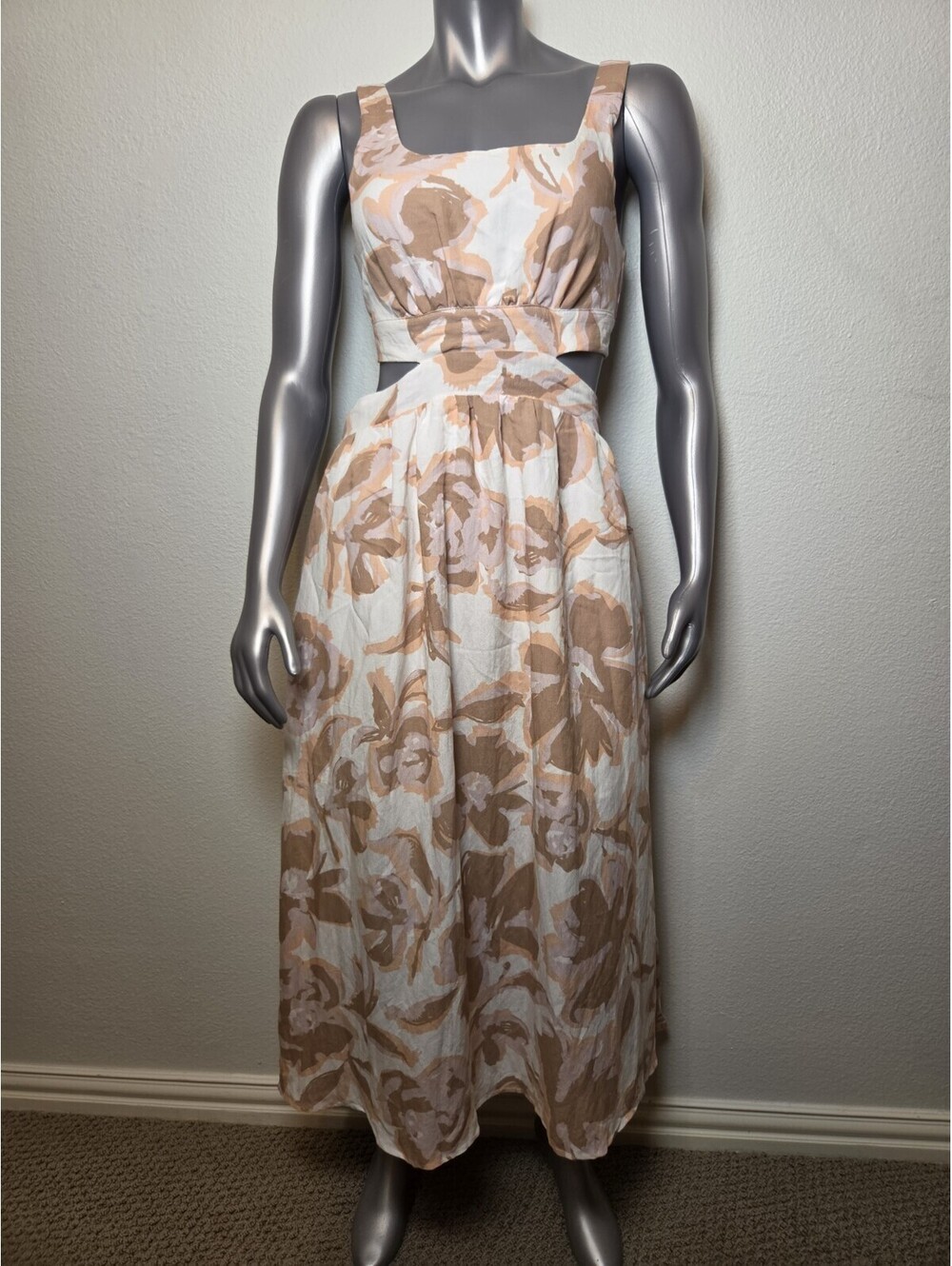 ILLA ILLA FARRAH CUT OUT MIDI DRESS IN SAND/IVORY BNWT Sz M